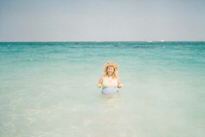 Delie In Bahamas.jpg